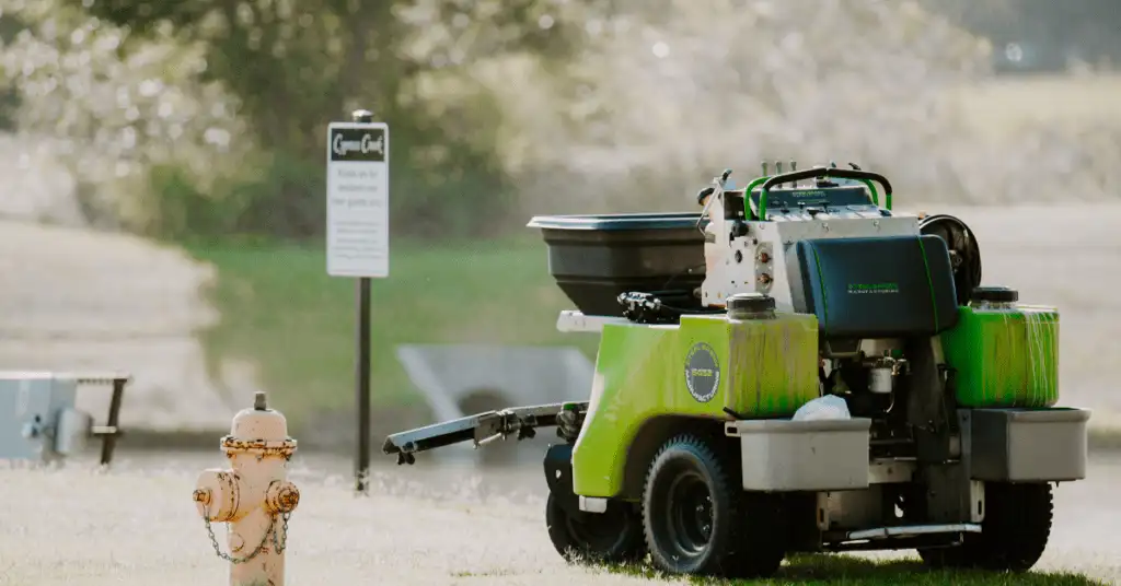 Fertilization and Weed Control lawn treatment