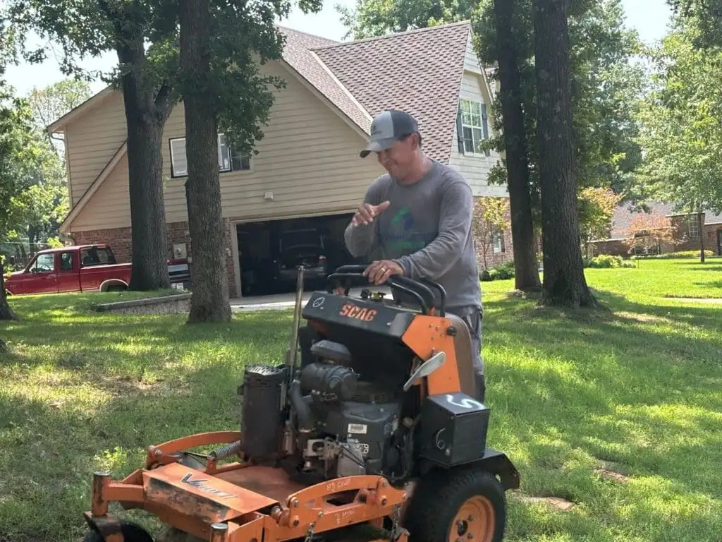 Professional Commercial Mowers vs. Homeowner Mowers: Why Your Lawn Can Tell the Difference